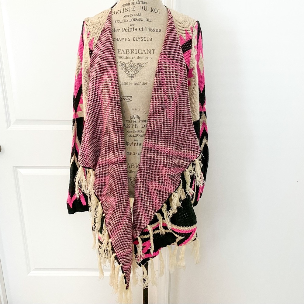 VICI | Cardigan